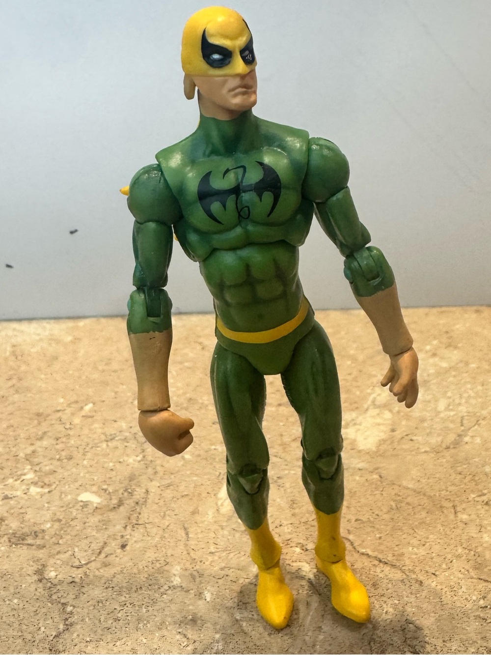 Iron Fist  Marvel Universe Hasbro 4.25" Figure